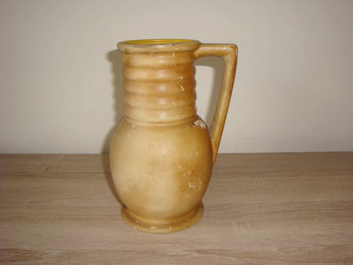 Vintage jug - Image 1