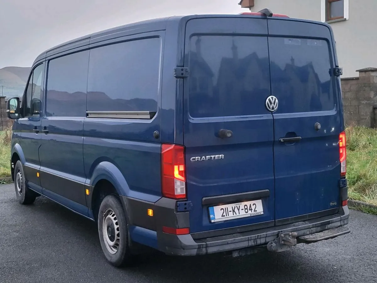 Crafter Trendline MWB 140BHP - Image 4