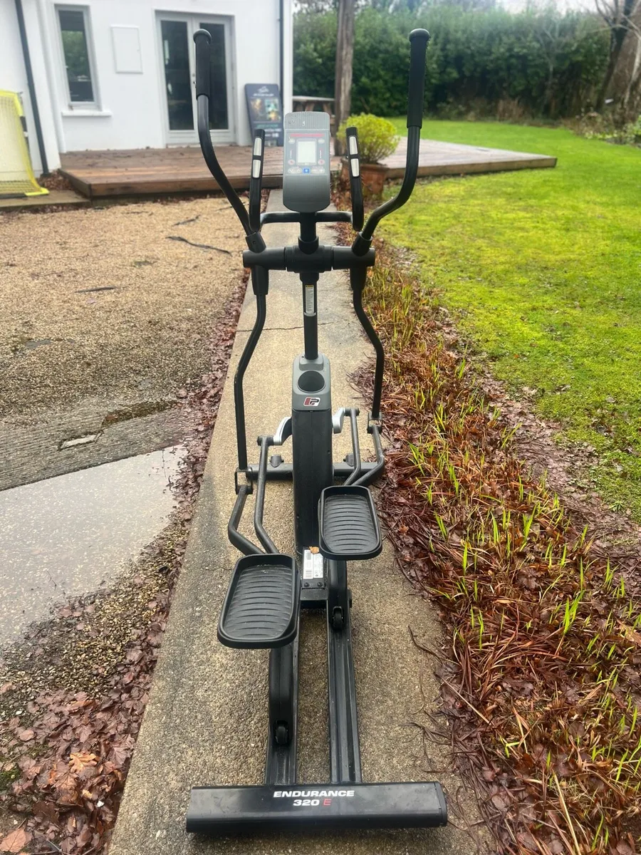 Elliptical machine - Image 3