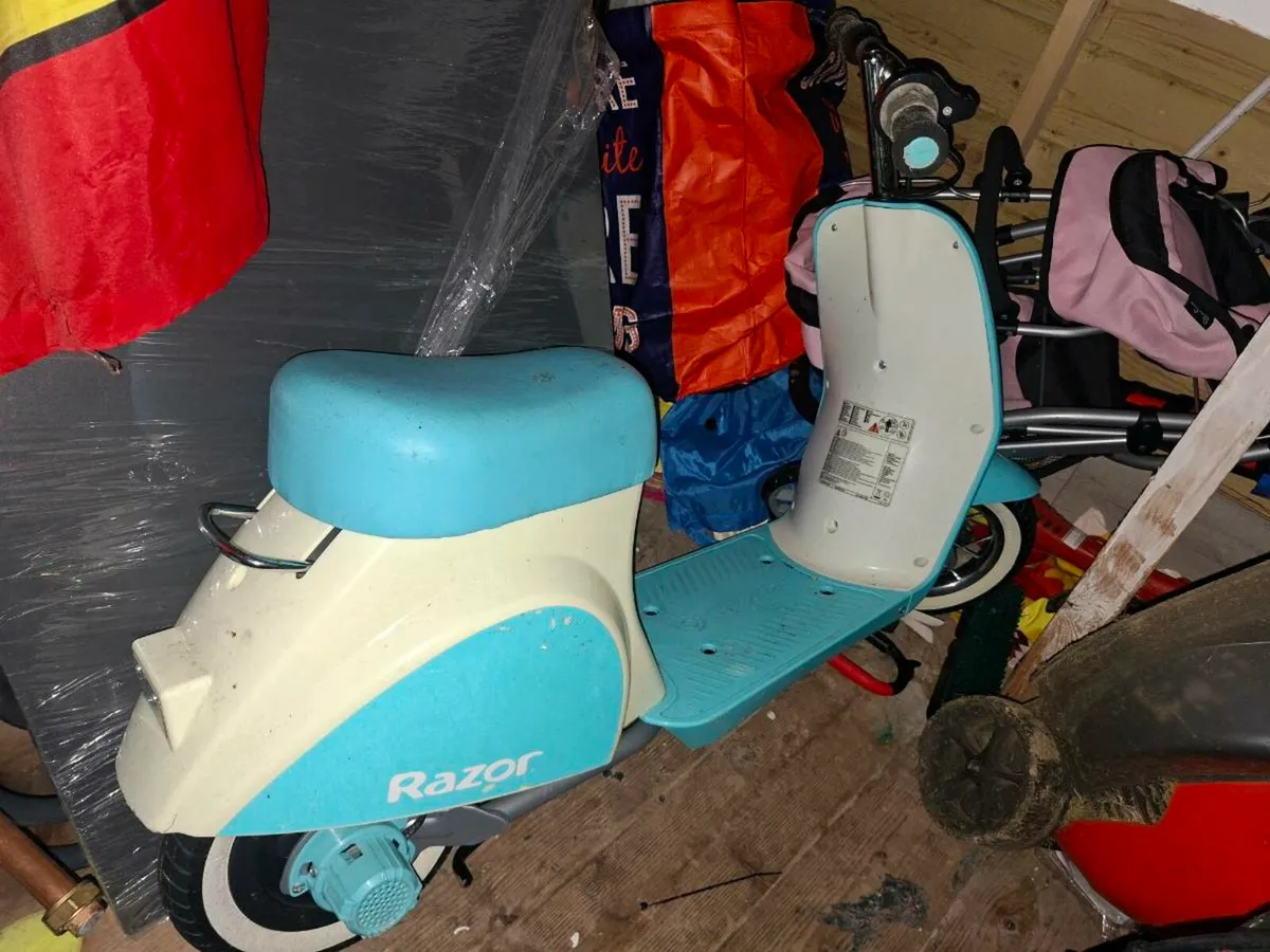 Kids electric scooter