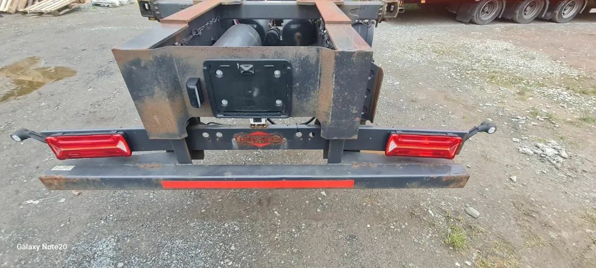 skip trailer - Image 2