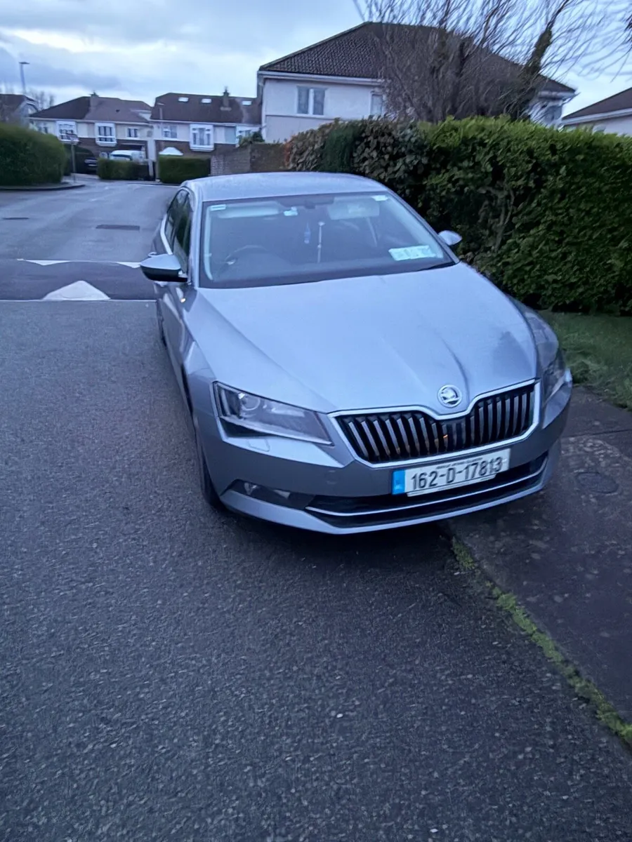 Skoda superb - Image 2