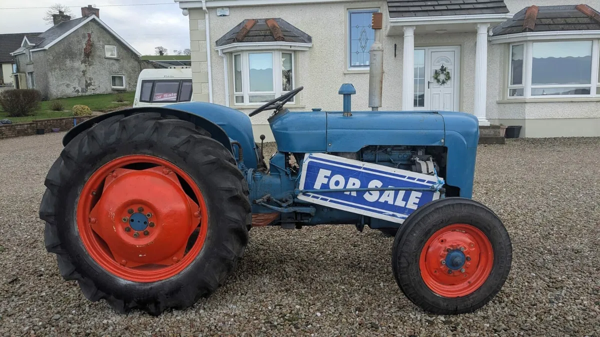 Ford Dexta - Image 1