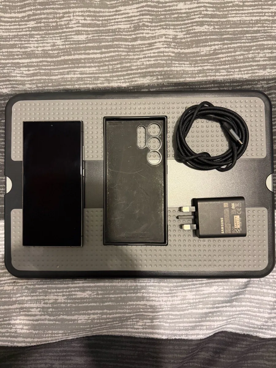 Samsung S24 Ultra Unlocked 512gb - Image 1