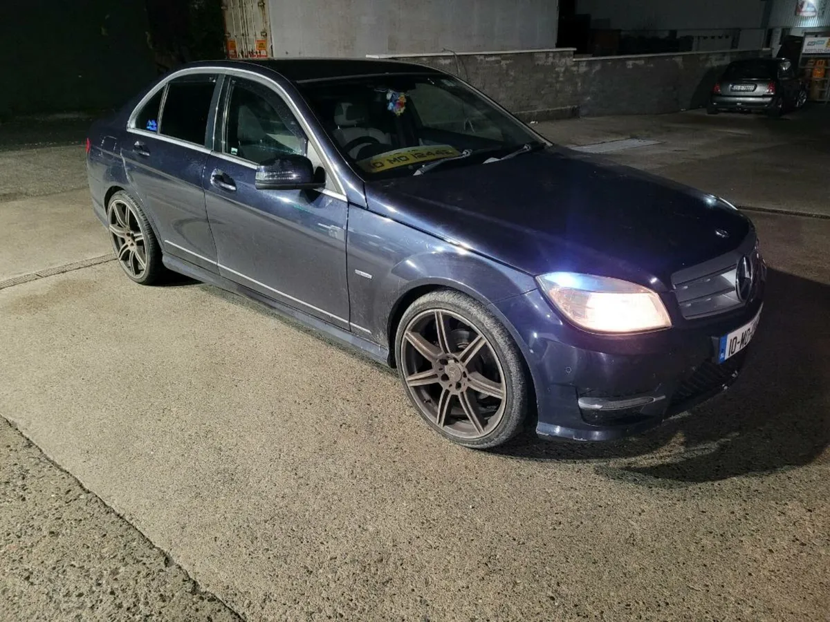 Mercedes Benz C220 cdi Sport 'Taxed till June 26' - Image 4