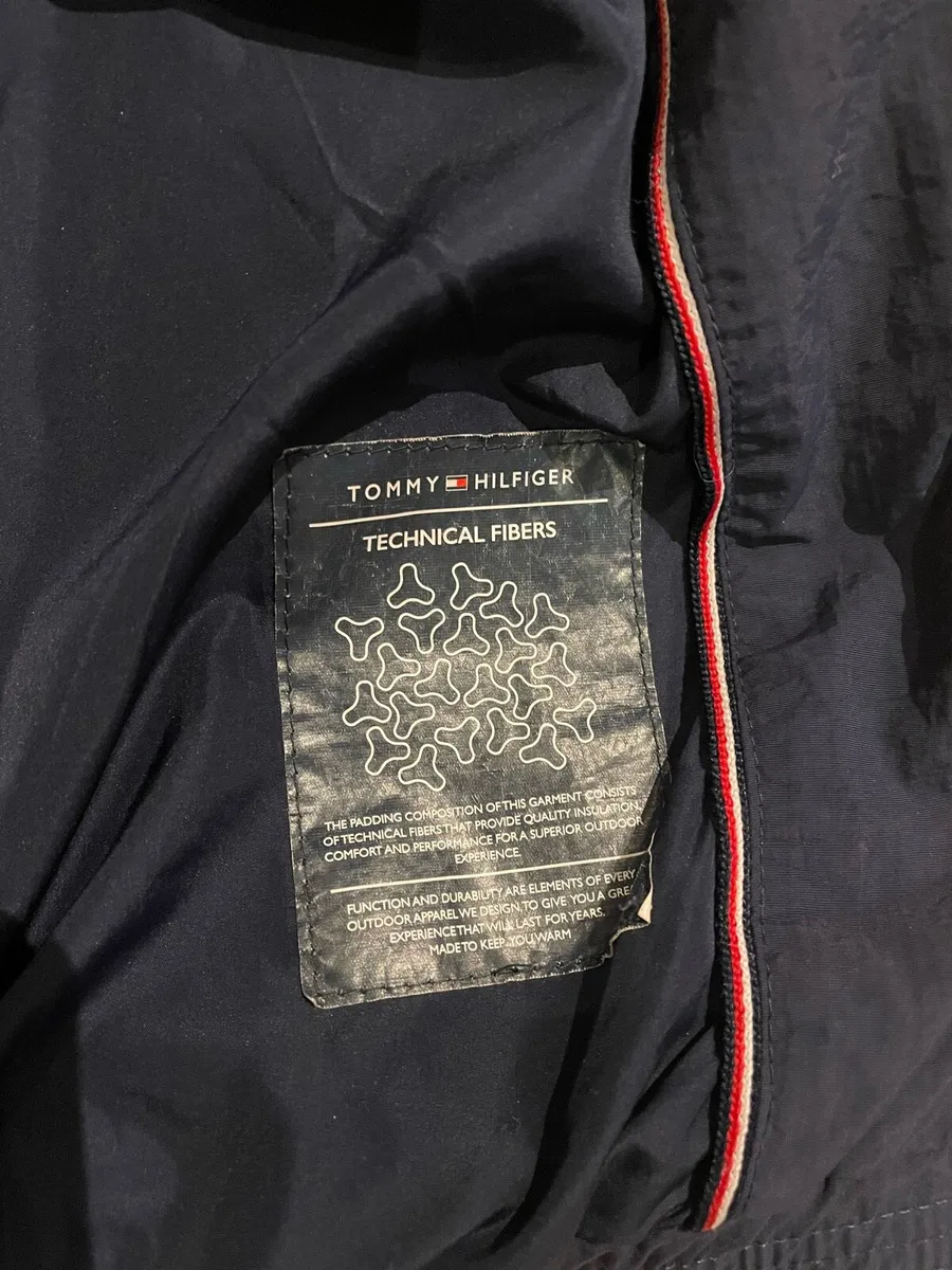 Tommy Hilfiger - Image 4