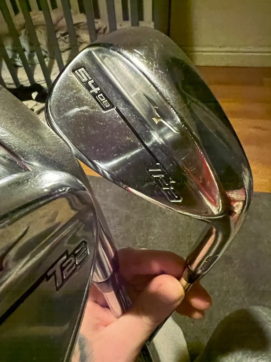 Mizuno t22 wedges - Image 1