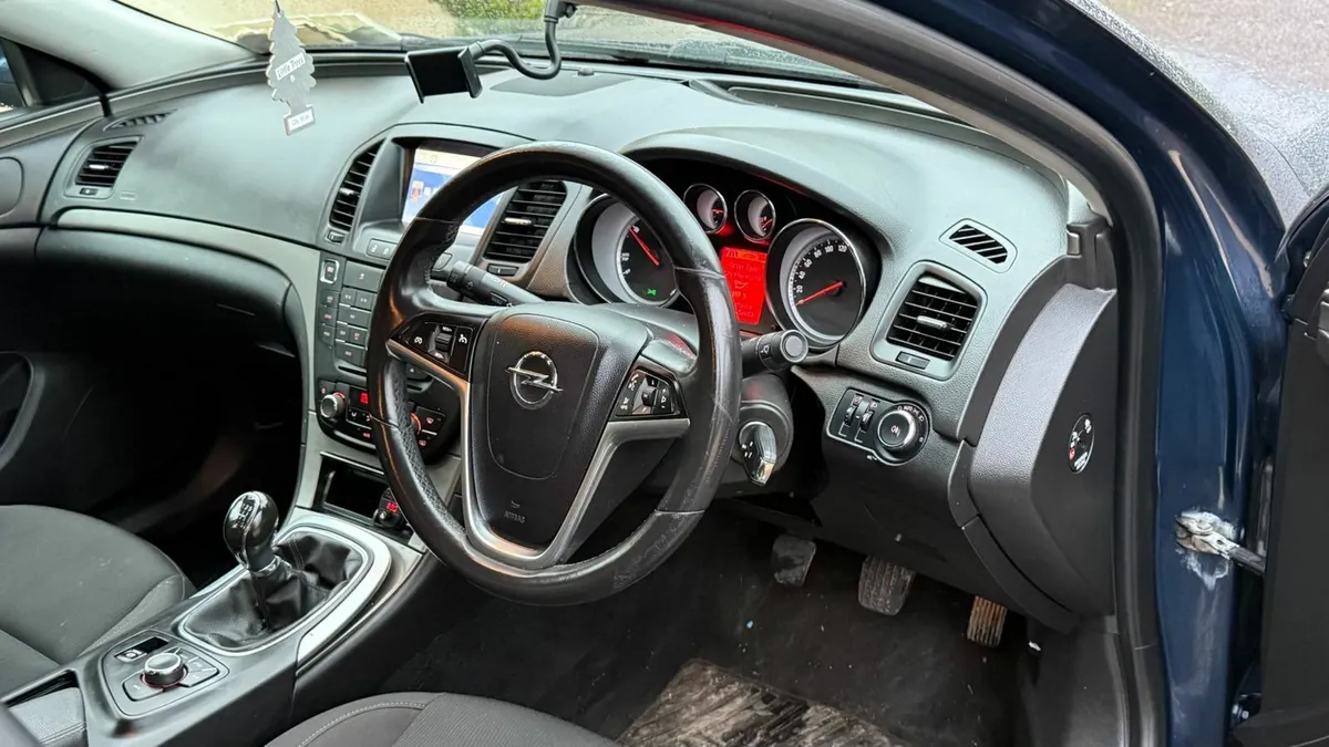Opel Insignia 2012 - Image 4