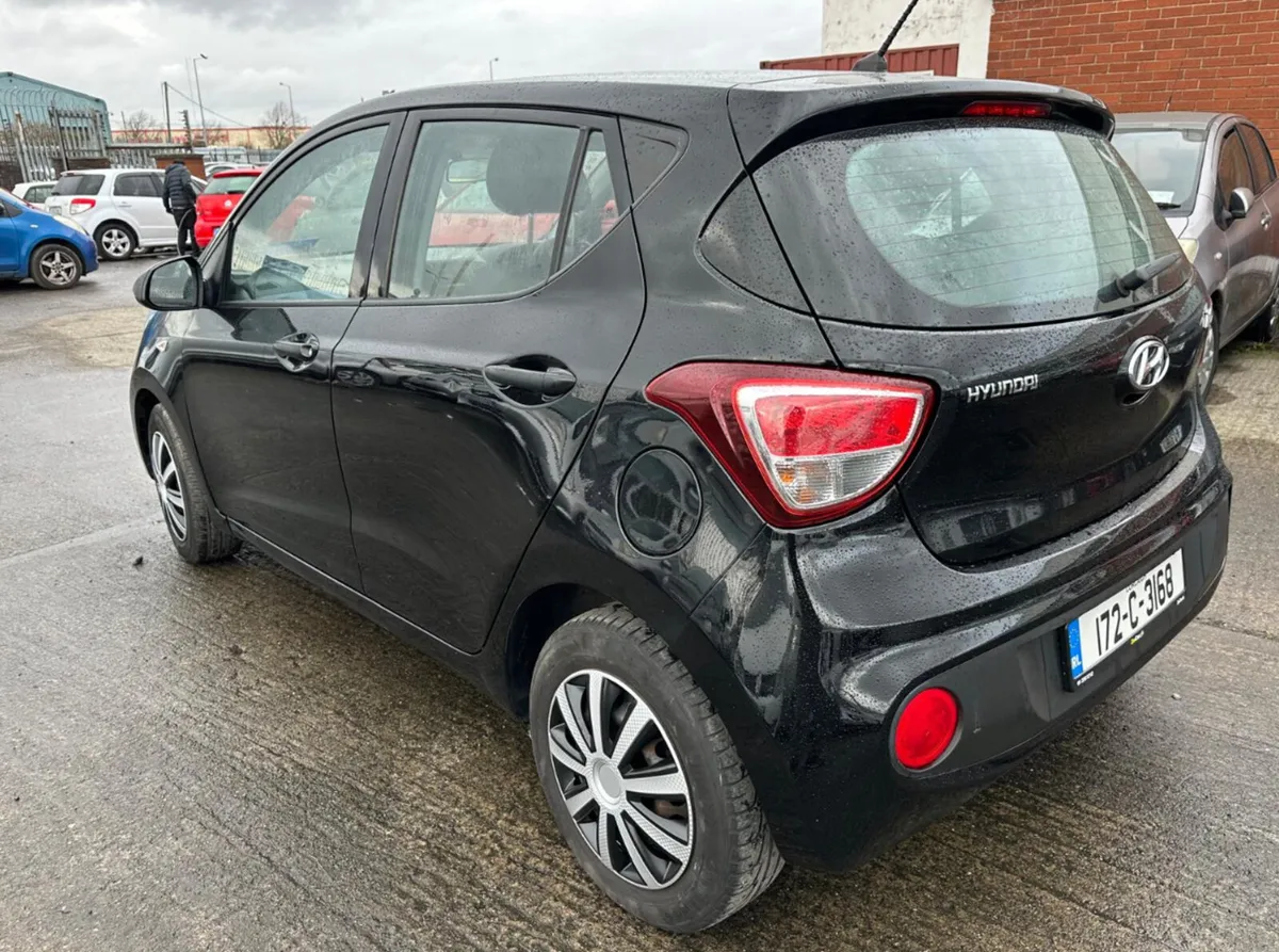 Hyundai i10 2017/ New Nct/ warranty - Image 4