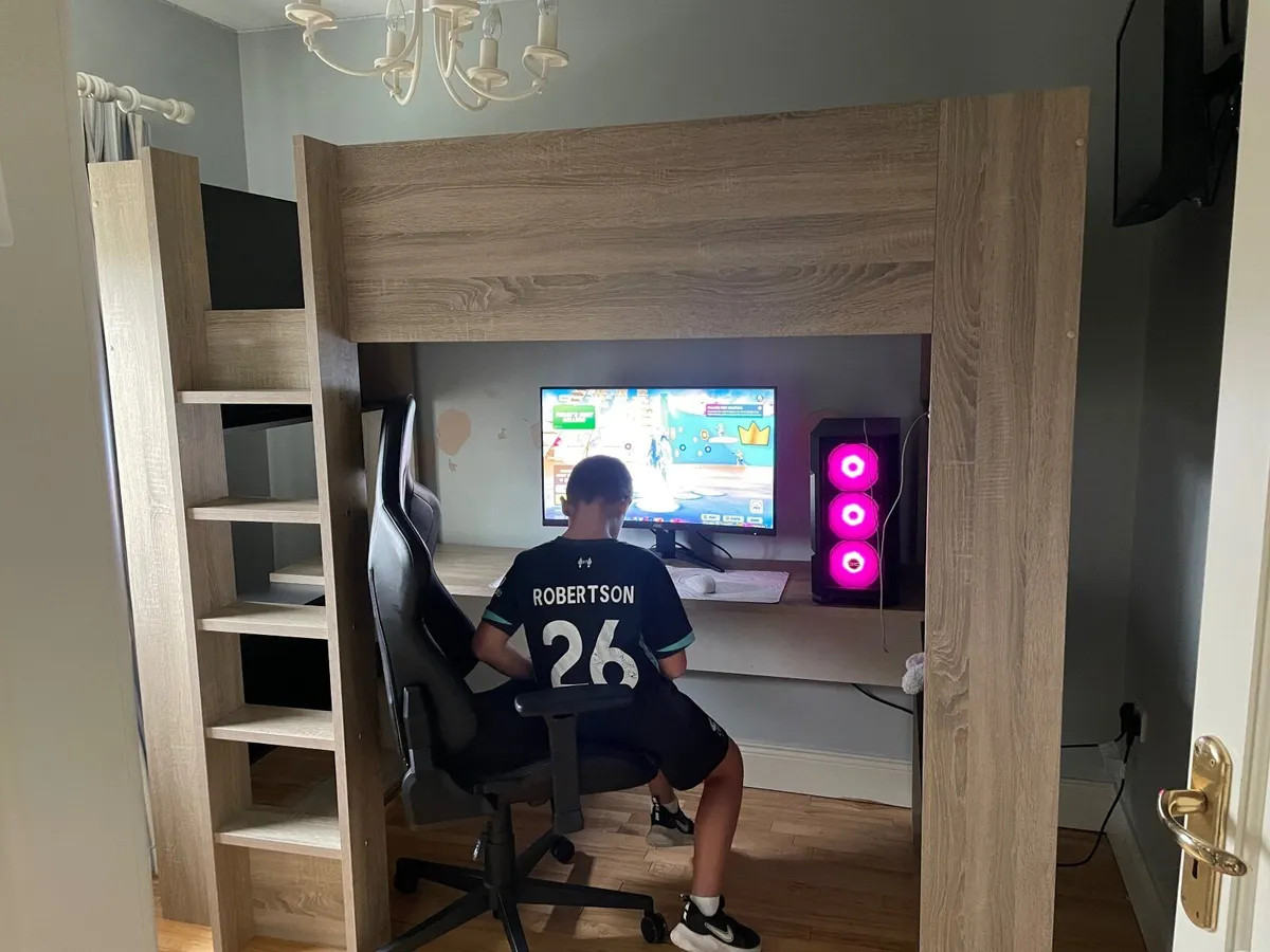 Bunk Bed Gaming/Study Desk - Image 1