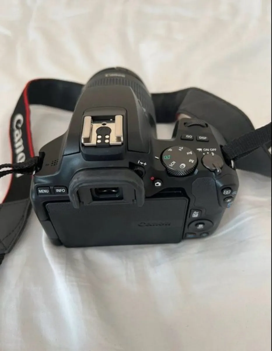 Canon EOS 250D dslr Camera with  EF-S 18-55mm f/3 - Image 1