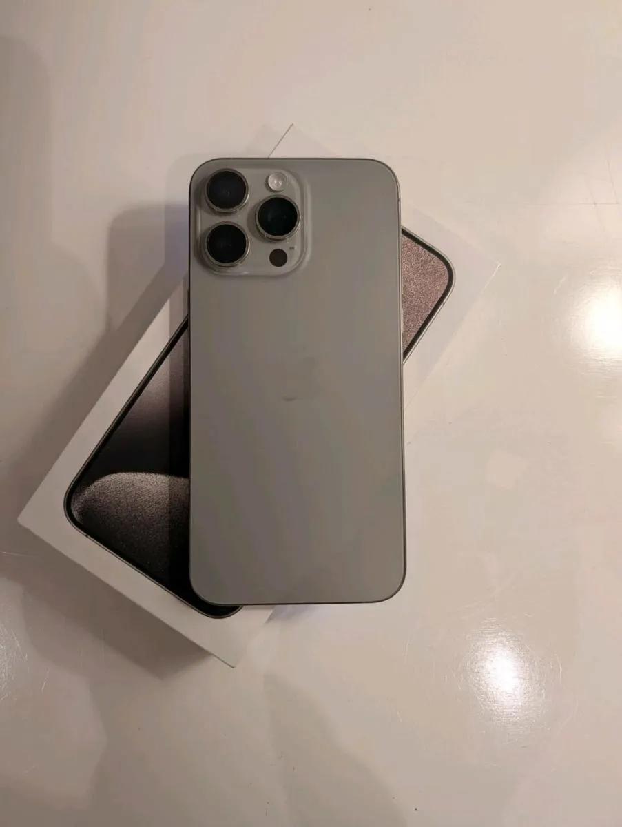 iPhone 15 Pro Max 256gb - Natural Titanium Colour - Image 3