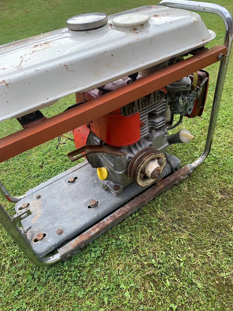 Honda engine - Image 2