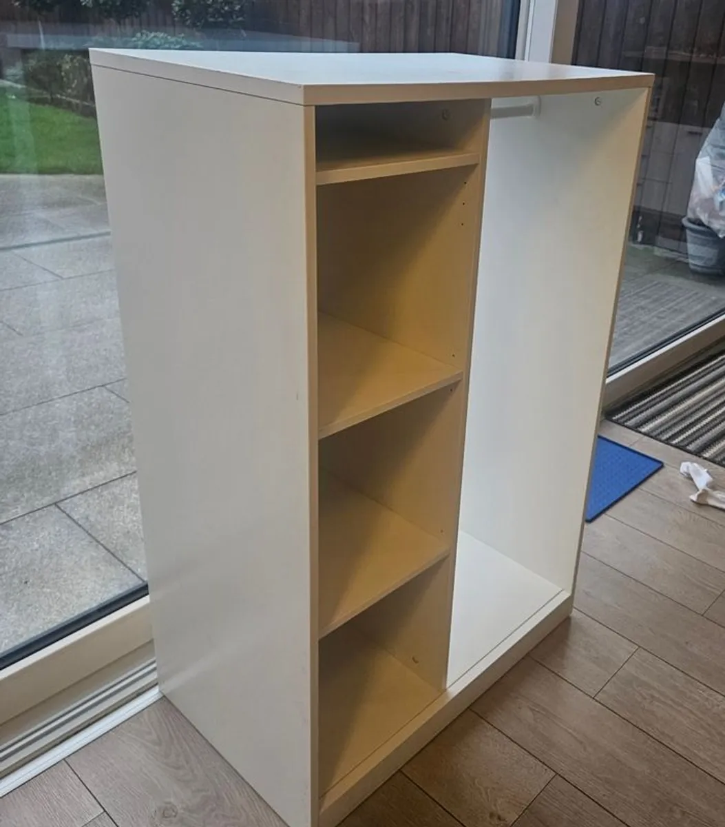 storage unit - Image 2