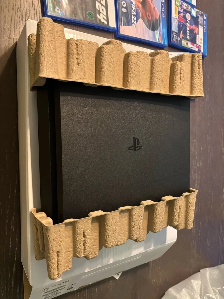 PlayStation 4 Bundle with 8 Games - Image 3