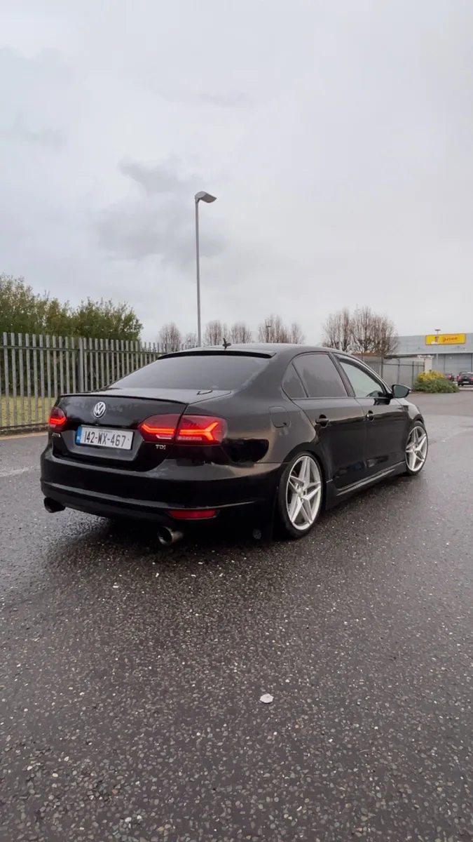 Mk6 Volkswagen Jetta 2014 - Image 3