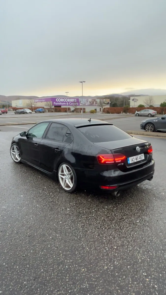 Mk6 Volkswagen Jetta 2014 - Image 4