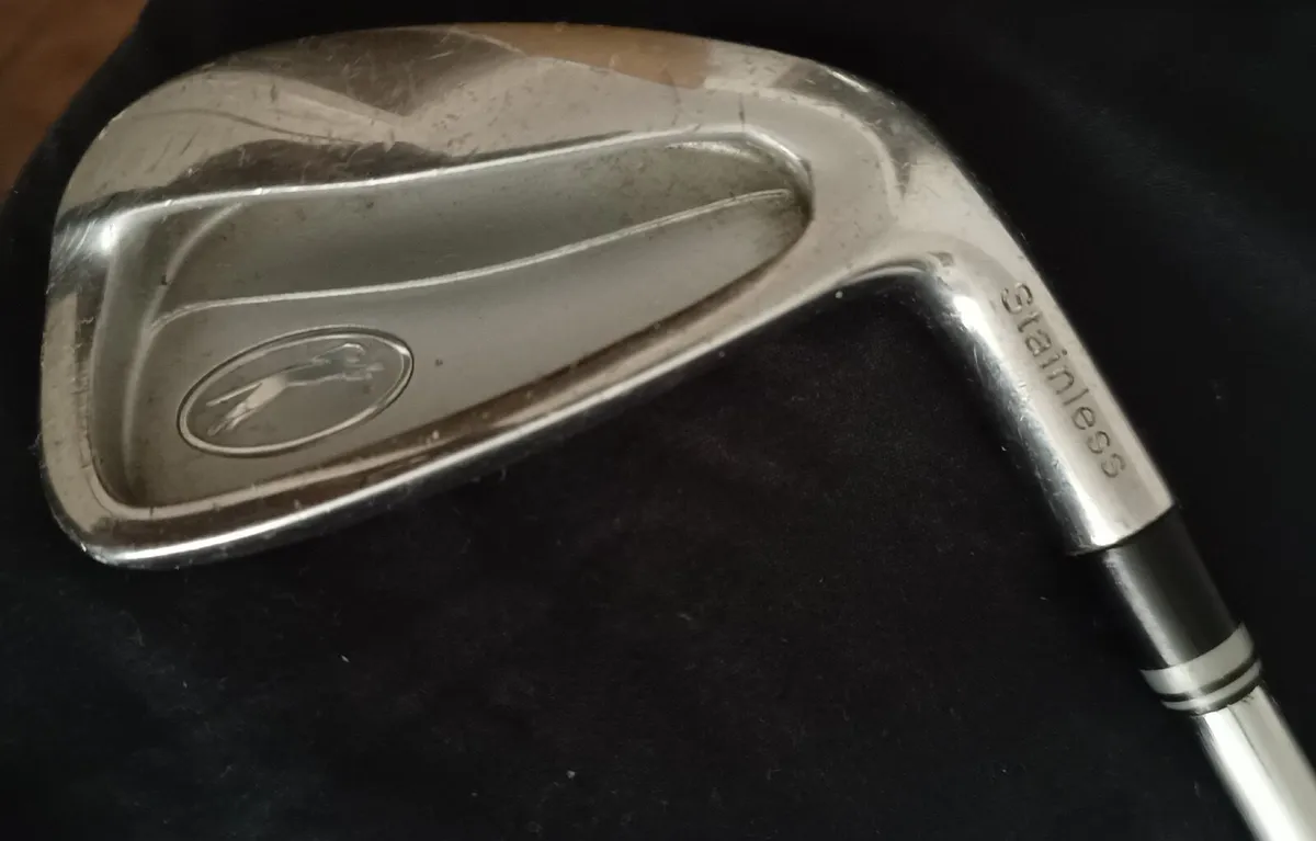 Slazenger Golf Iron 6 - Image 1