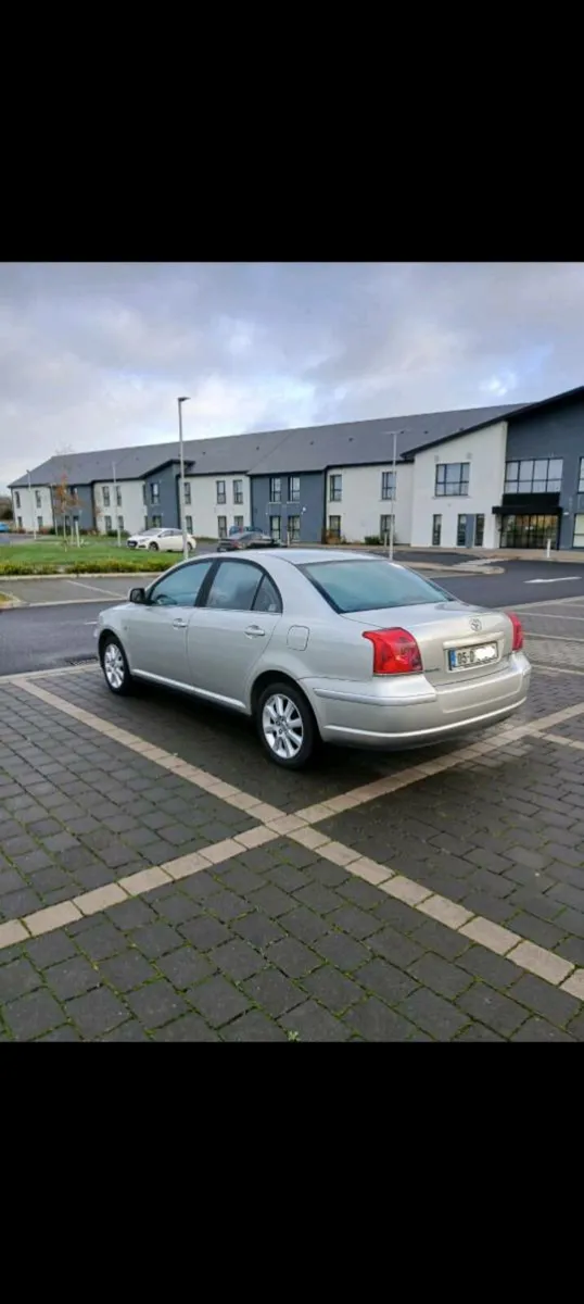 2005 Toyota avensis  1.6 - Image 4