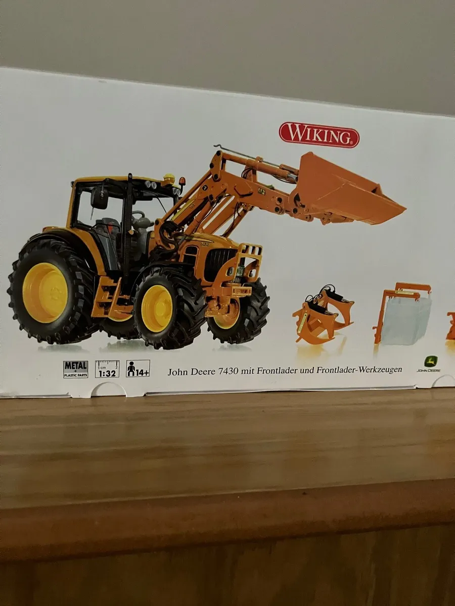 John Deere 7430 - Image 2