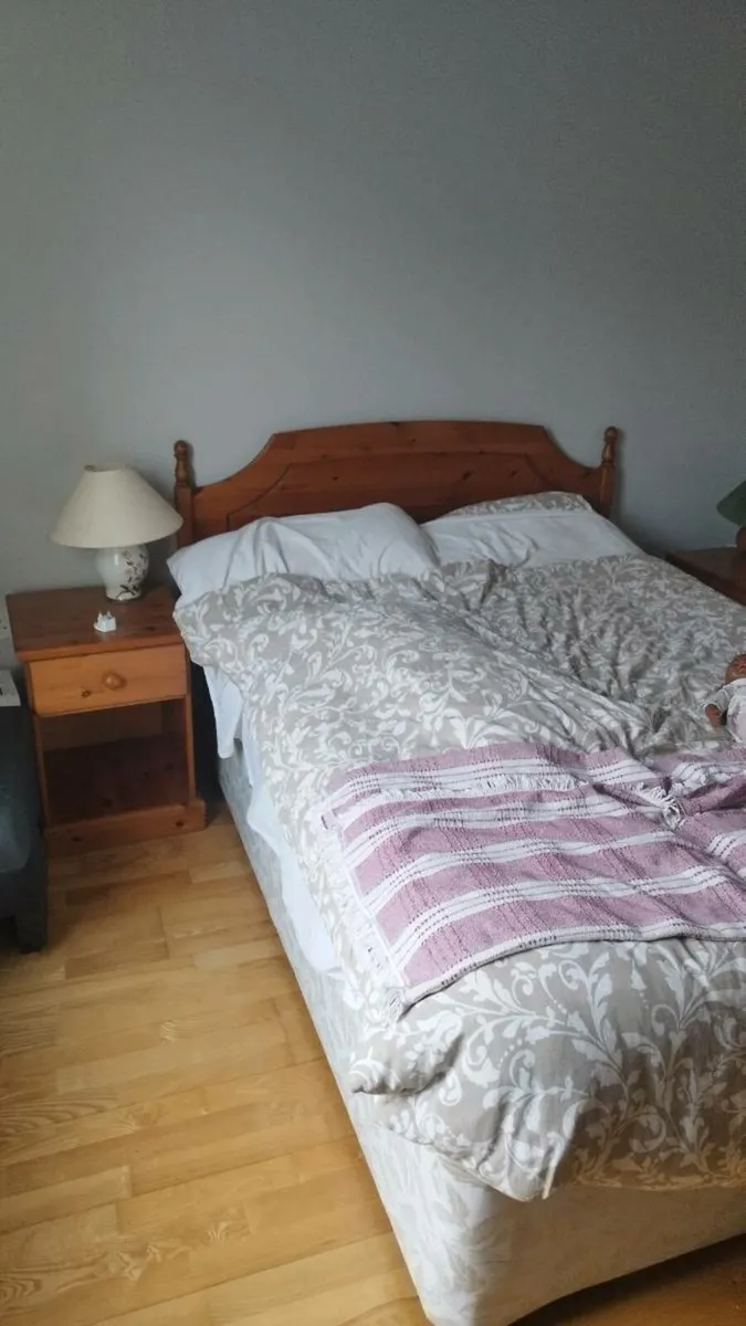 Double bed frame and mattress - Image 1