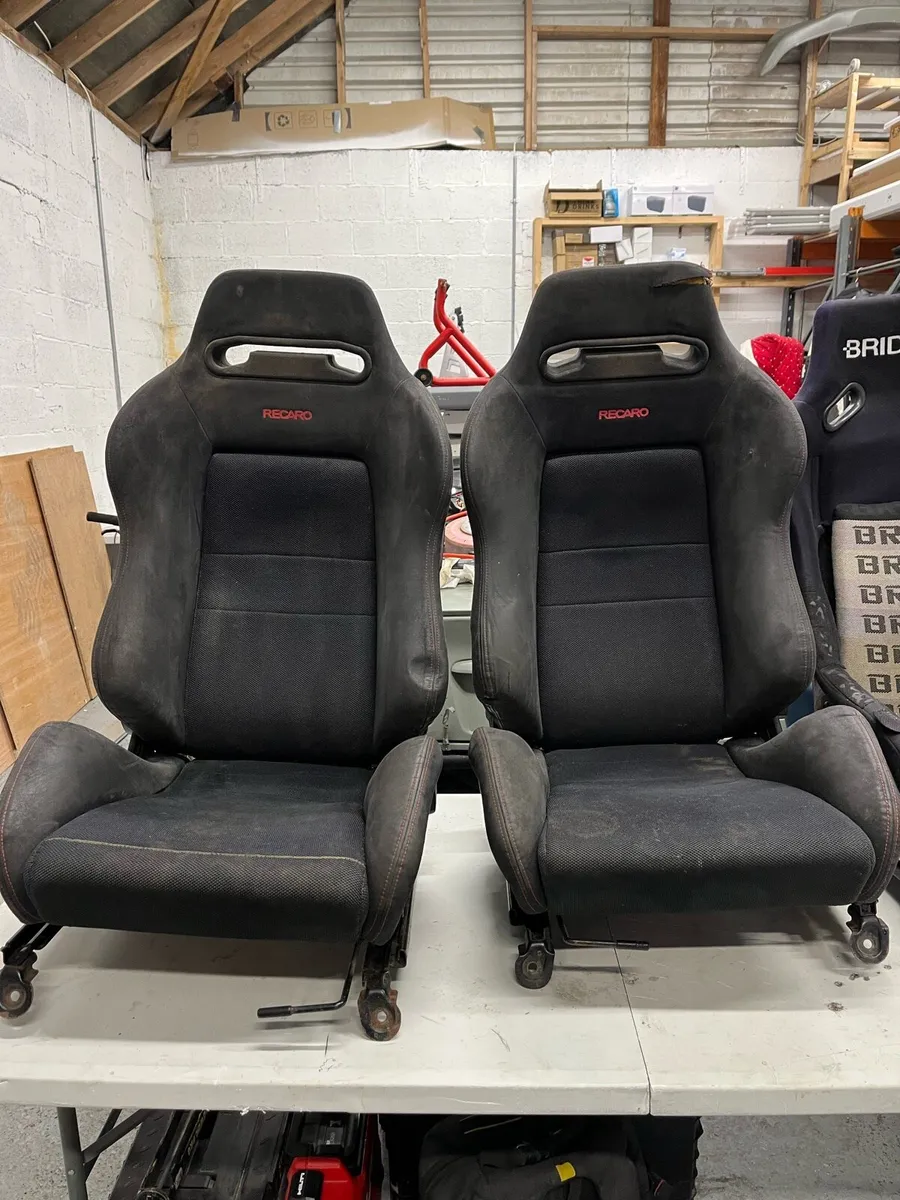 Recaro and bride bucket seats - Image 2