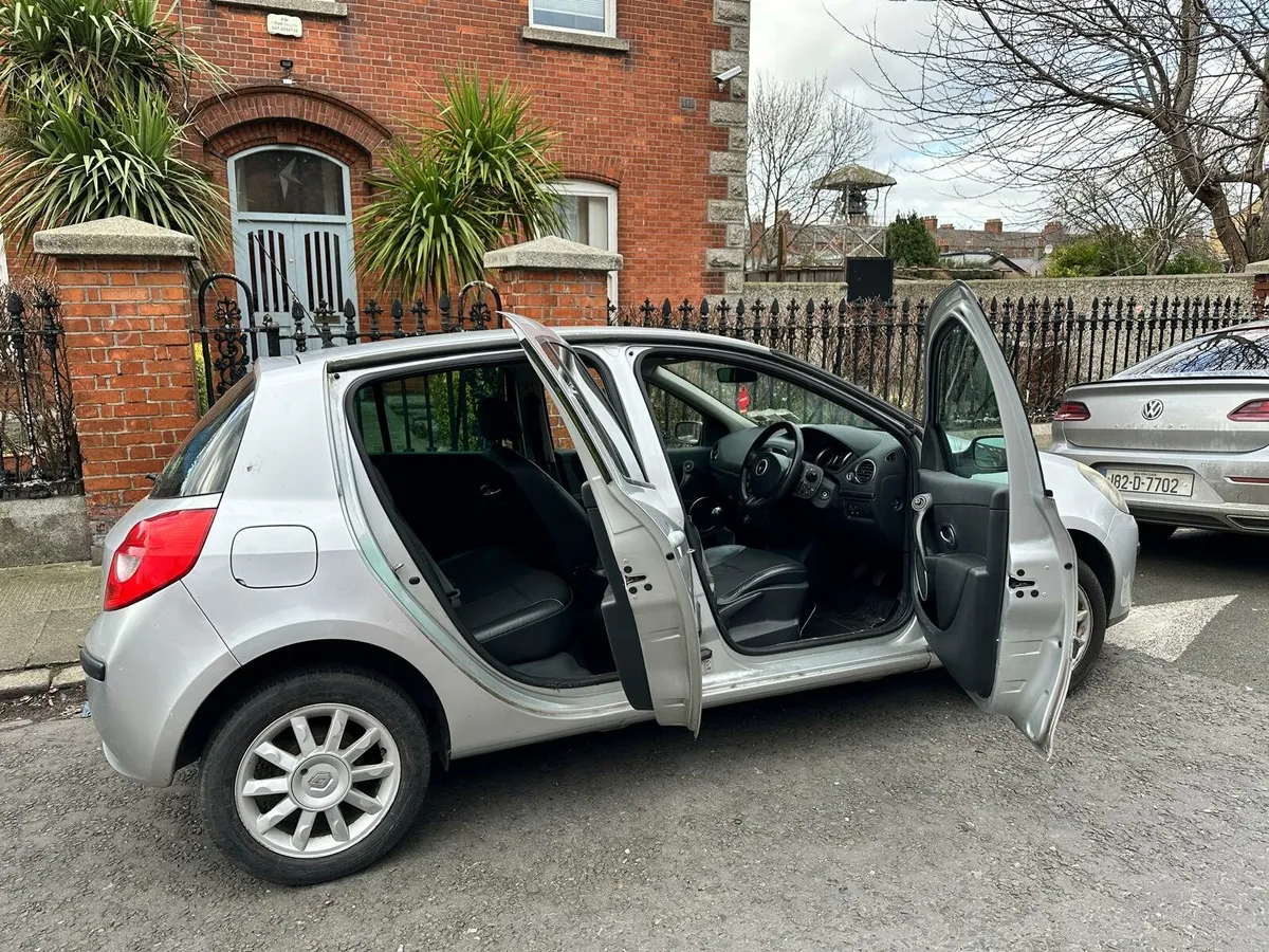 Renualt Clio 2008 - Image 4