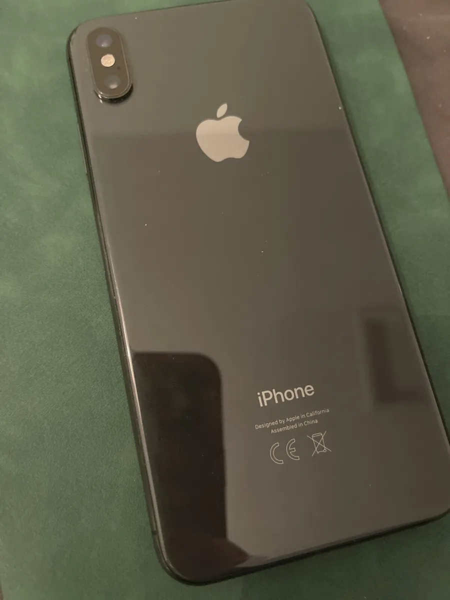 iPhone XS Max 256GB unlocked - Image 2