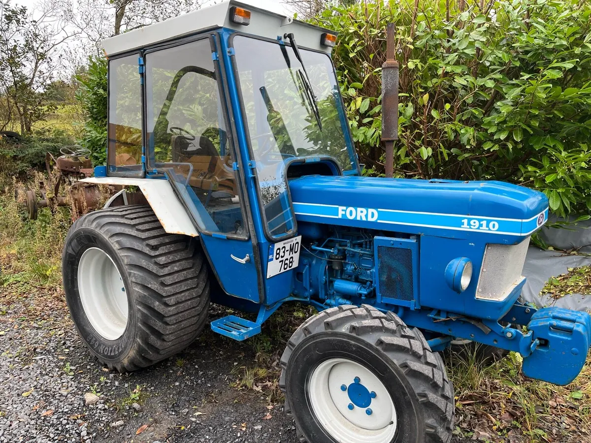 Ford 1910 4x4 - Image 1