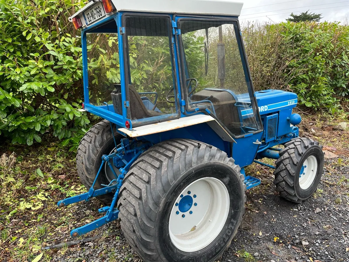 Ford 1910 4x4 - Image 2