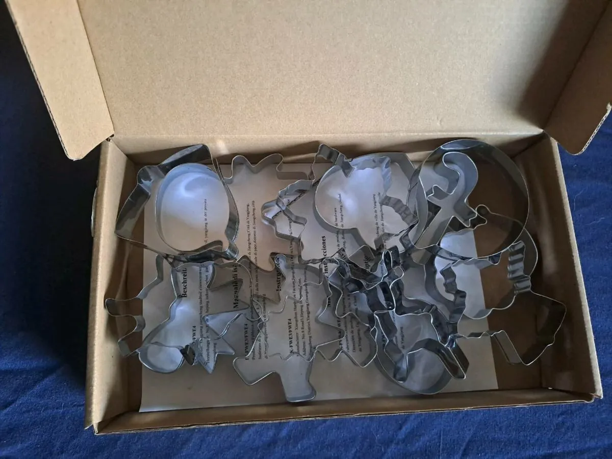 Stainless Steel Cookie Cutters Set - Image 1
