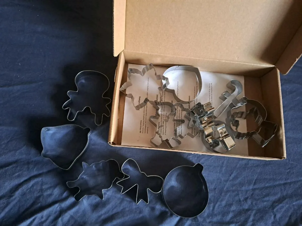 Stainless Steel Cookie Cutters Set - Image 4