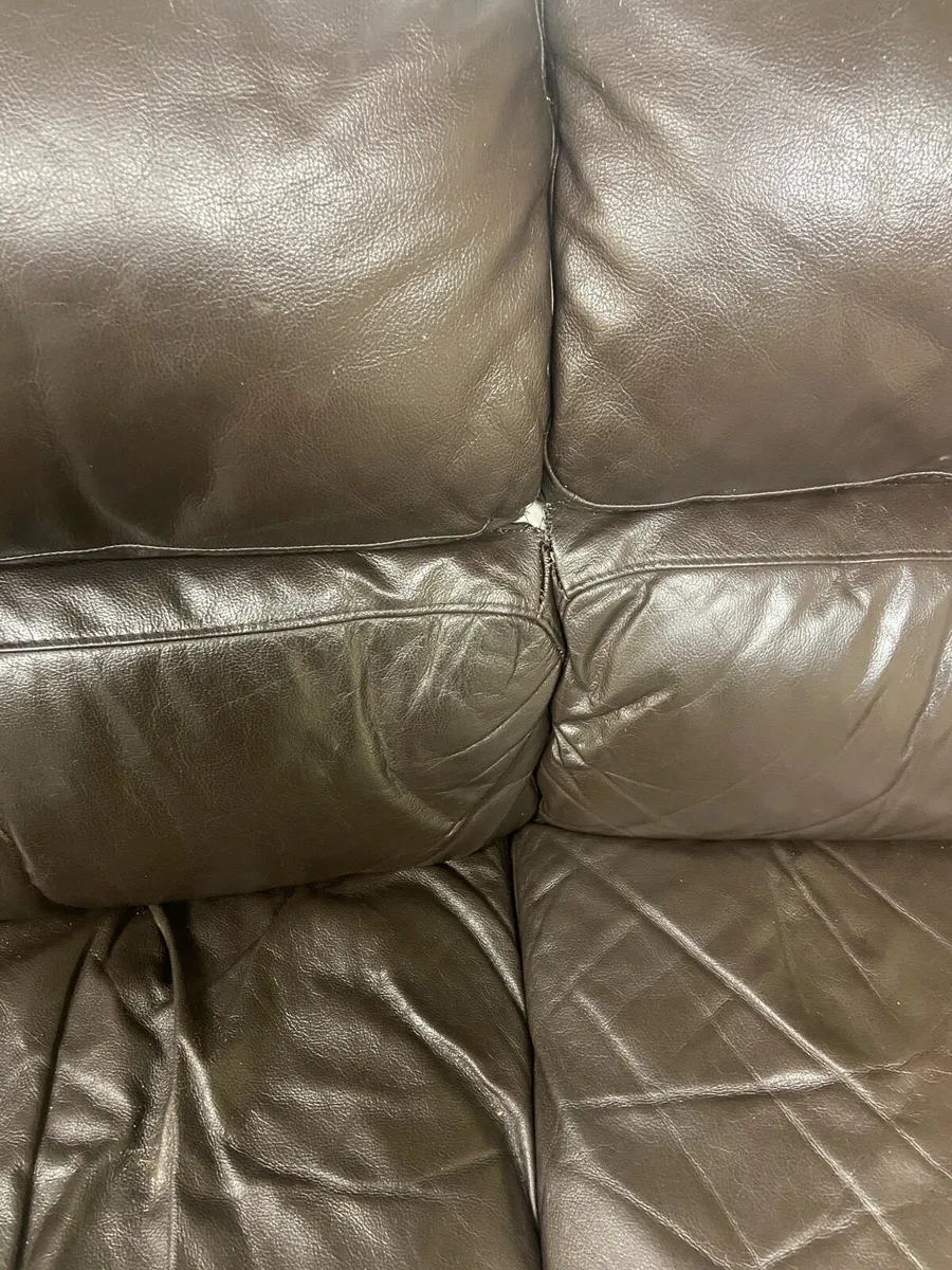2 seater leather sofa - Image 3