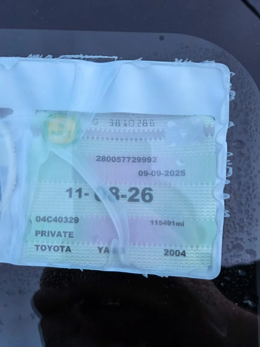 Toyota Yaris 2004 - Image 4