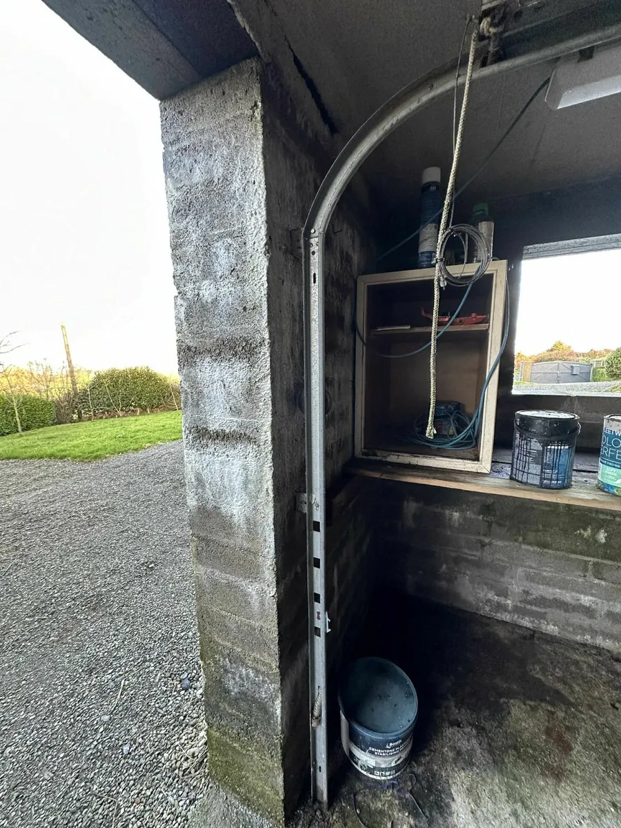 Garage Rise Door - Image 4