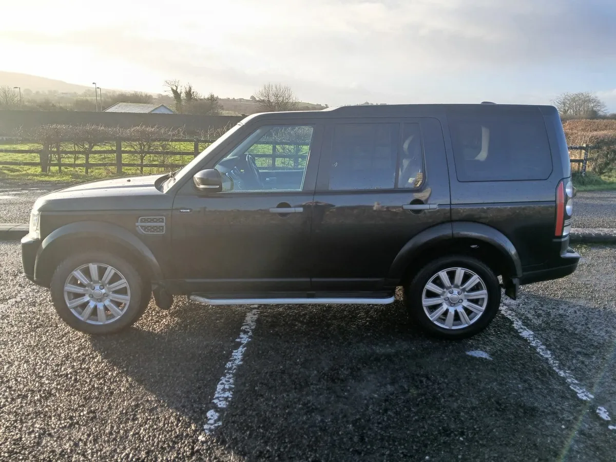 Land Rover Discovery 2014 crewcab - Image 2