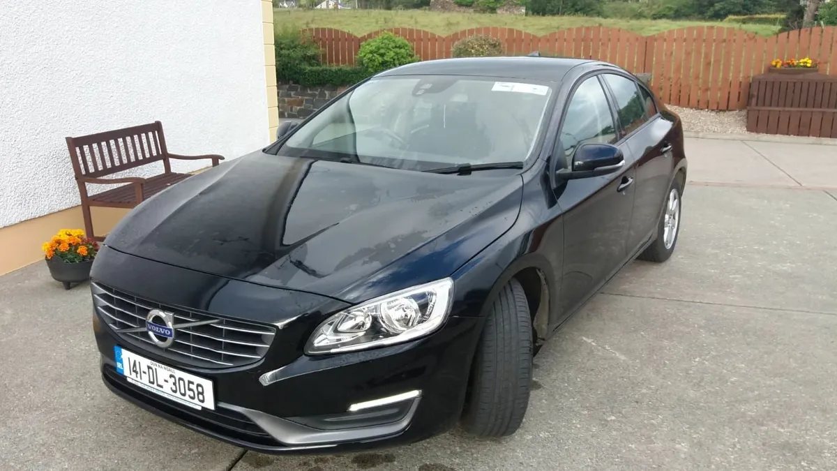 Volvo S60 2014 - Image 2