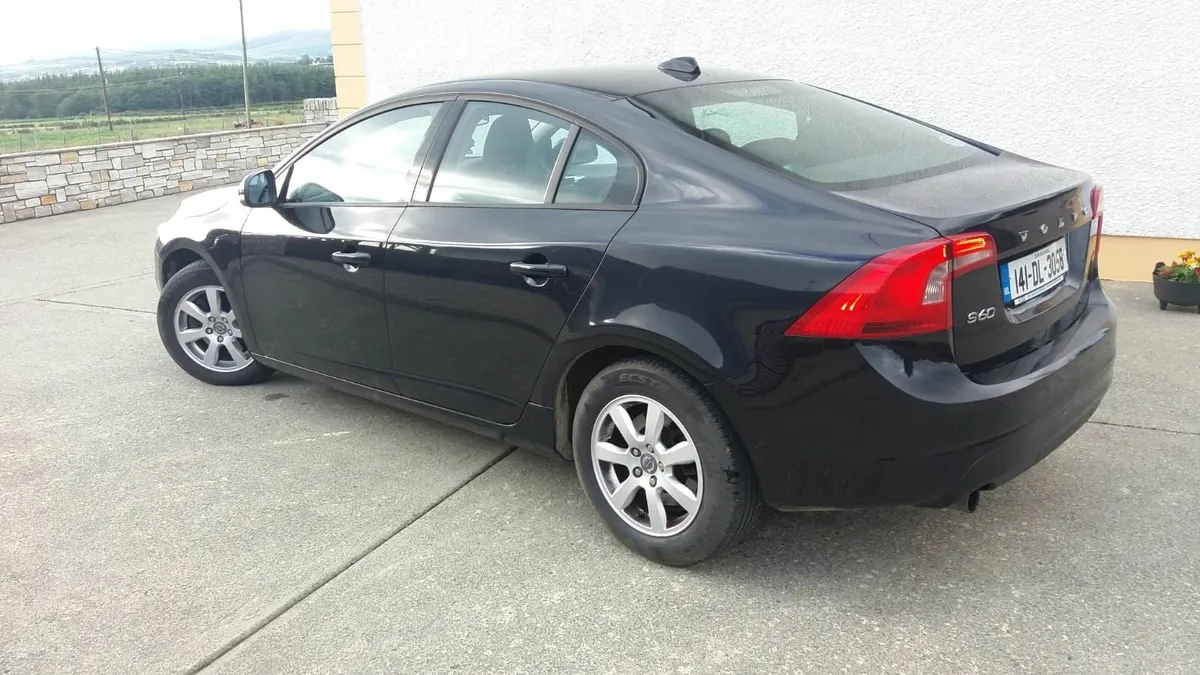 Volvo S60 2014 - Image 3