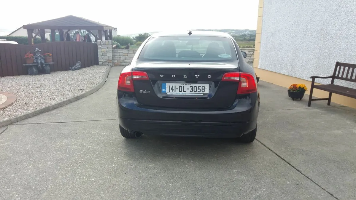 Volvo S60 2014 - Image 4