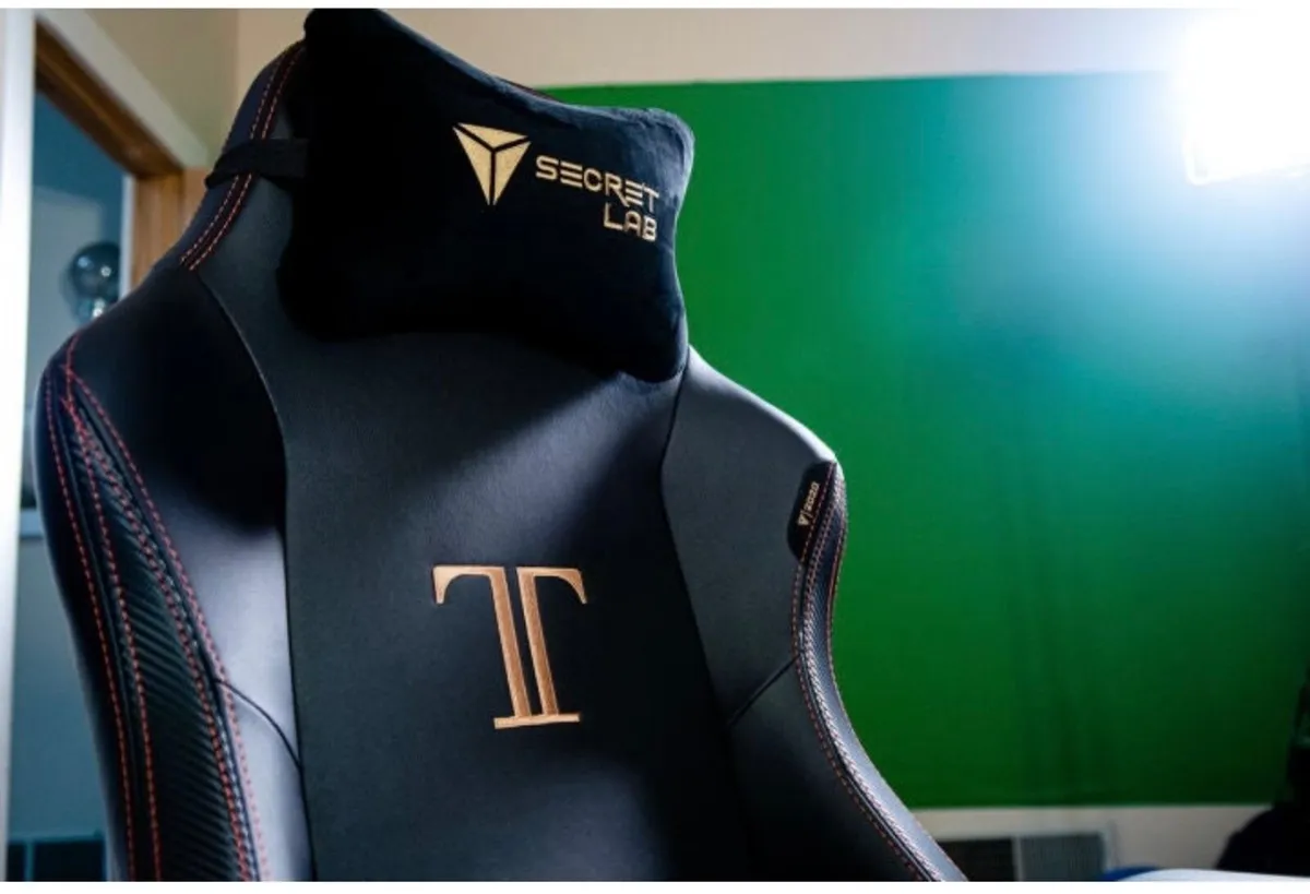 Secretlab 2020 Titan Gaming Chair - Image 4