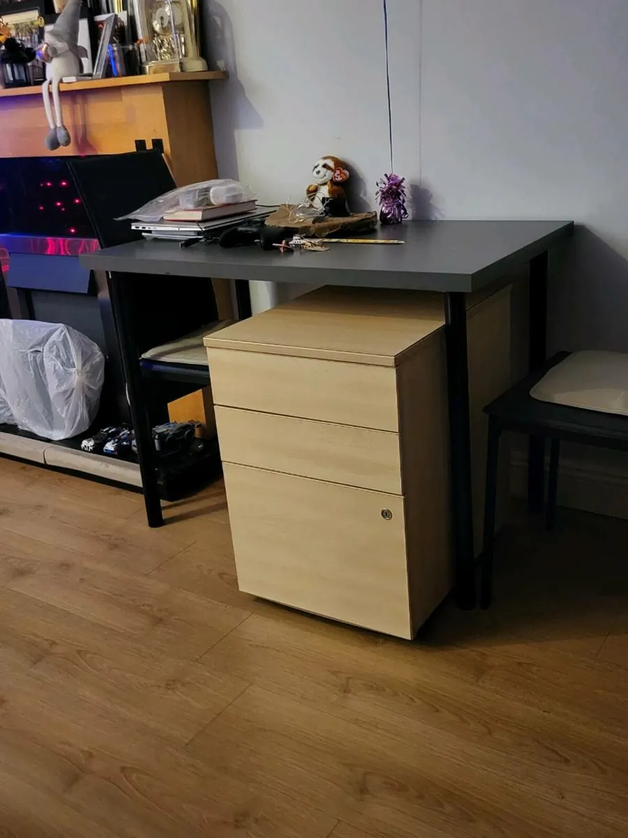 Chest of Drawers - Image 3