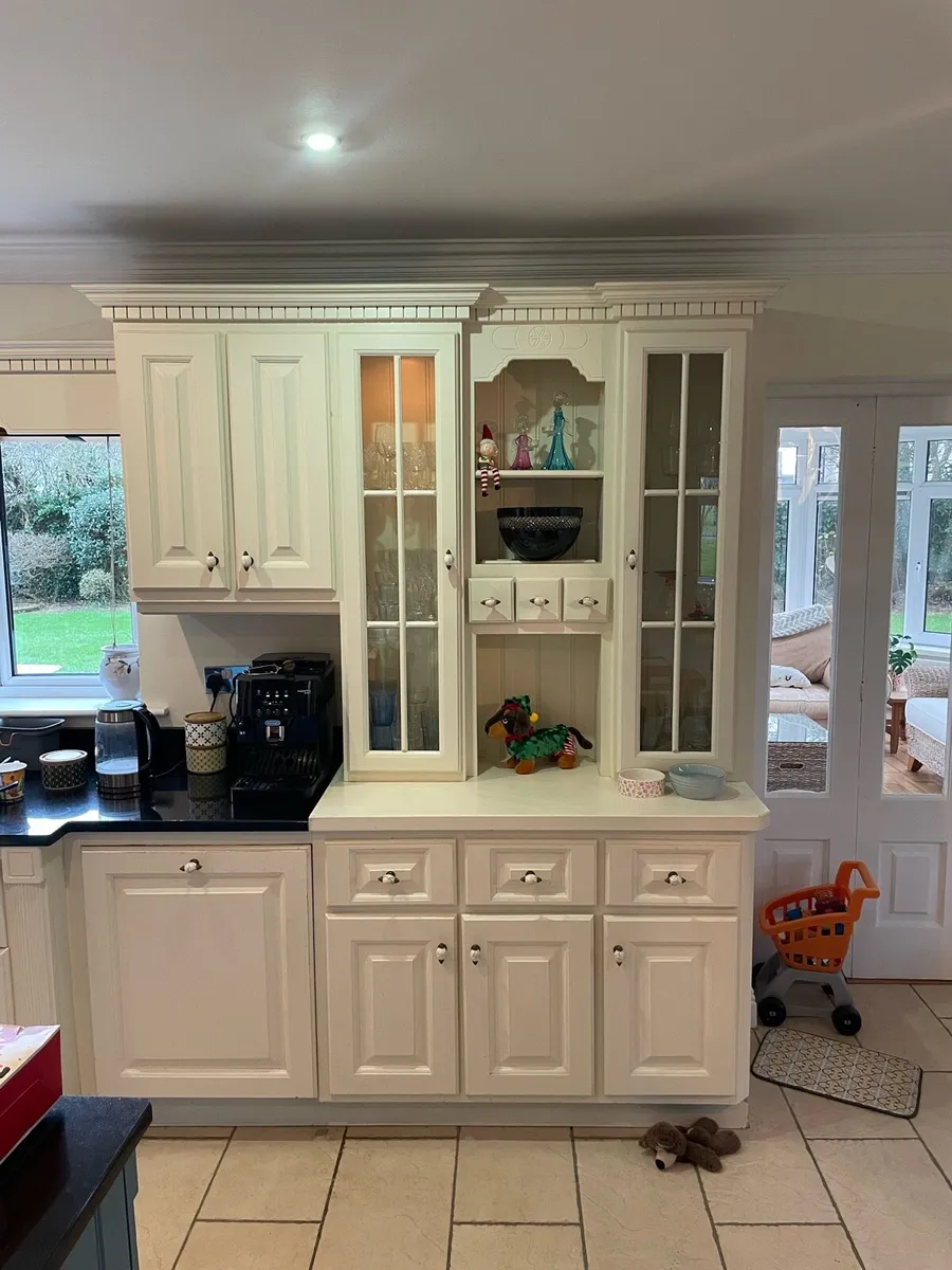 Fitted kitchen - Image 4