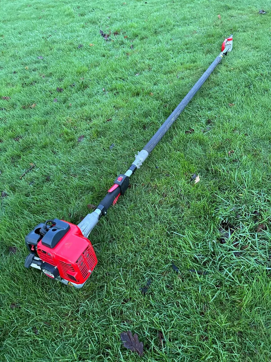 AMA PP.26.430 Telescopic Pole Saw - Image 1