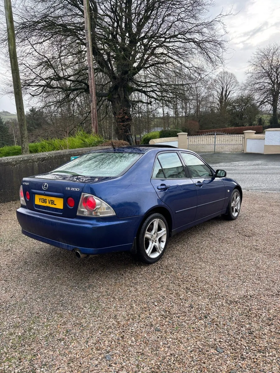 2001 Lexus is200 - Image 3