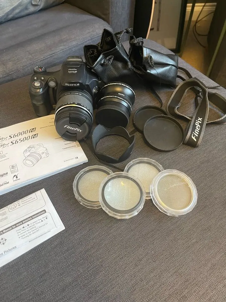 digital camera fuji finepix s6500fd - Image 1