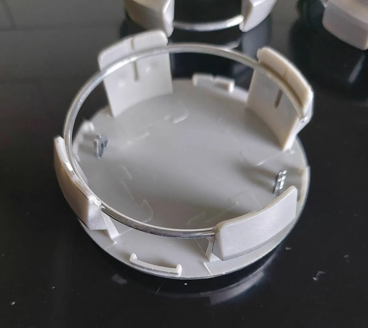 Lexus Centre Caps - Free Post - Image 2