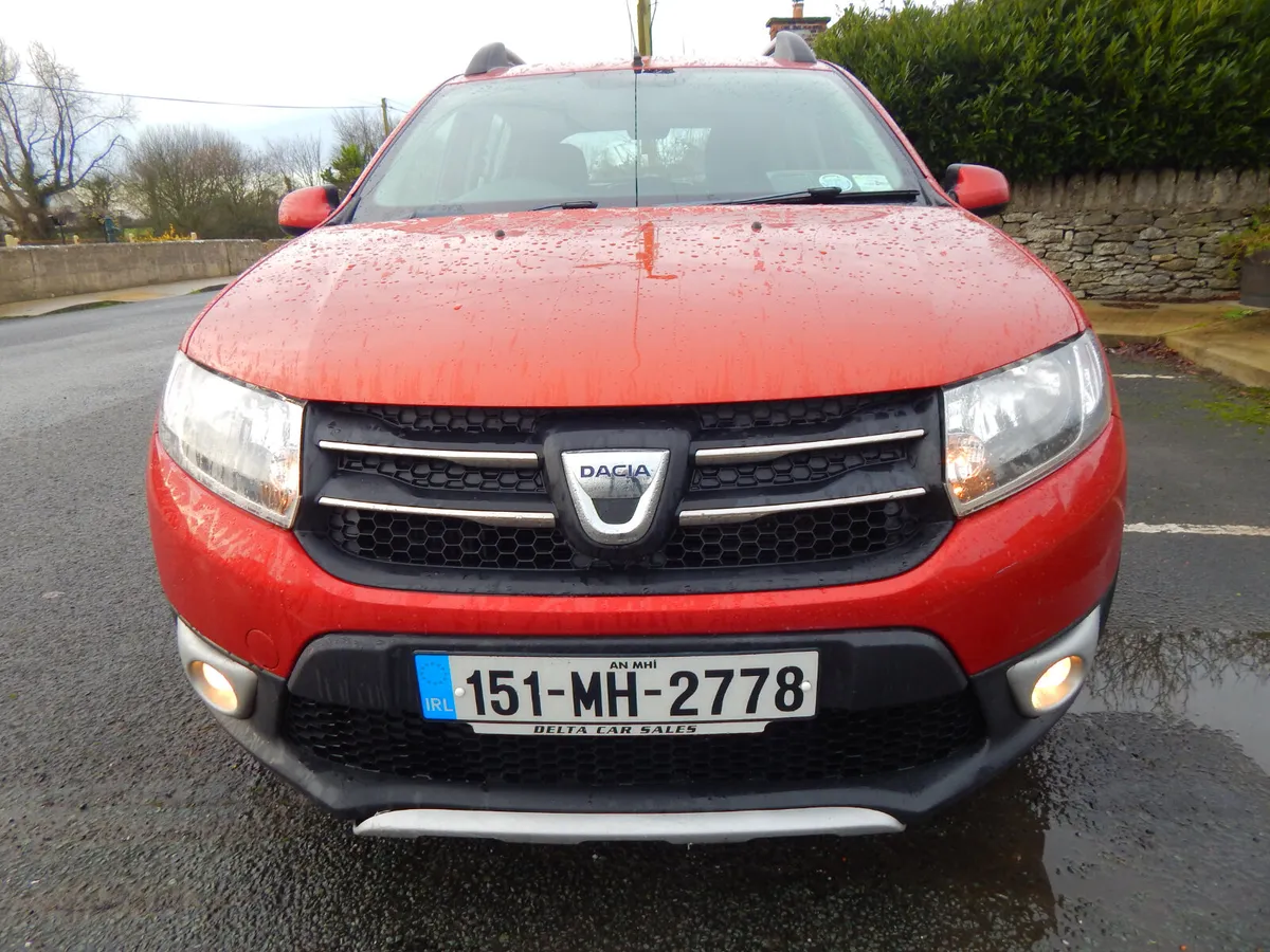 Dacia Sandero Stepway 2015 signature dsl only 98k - Image 3