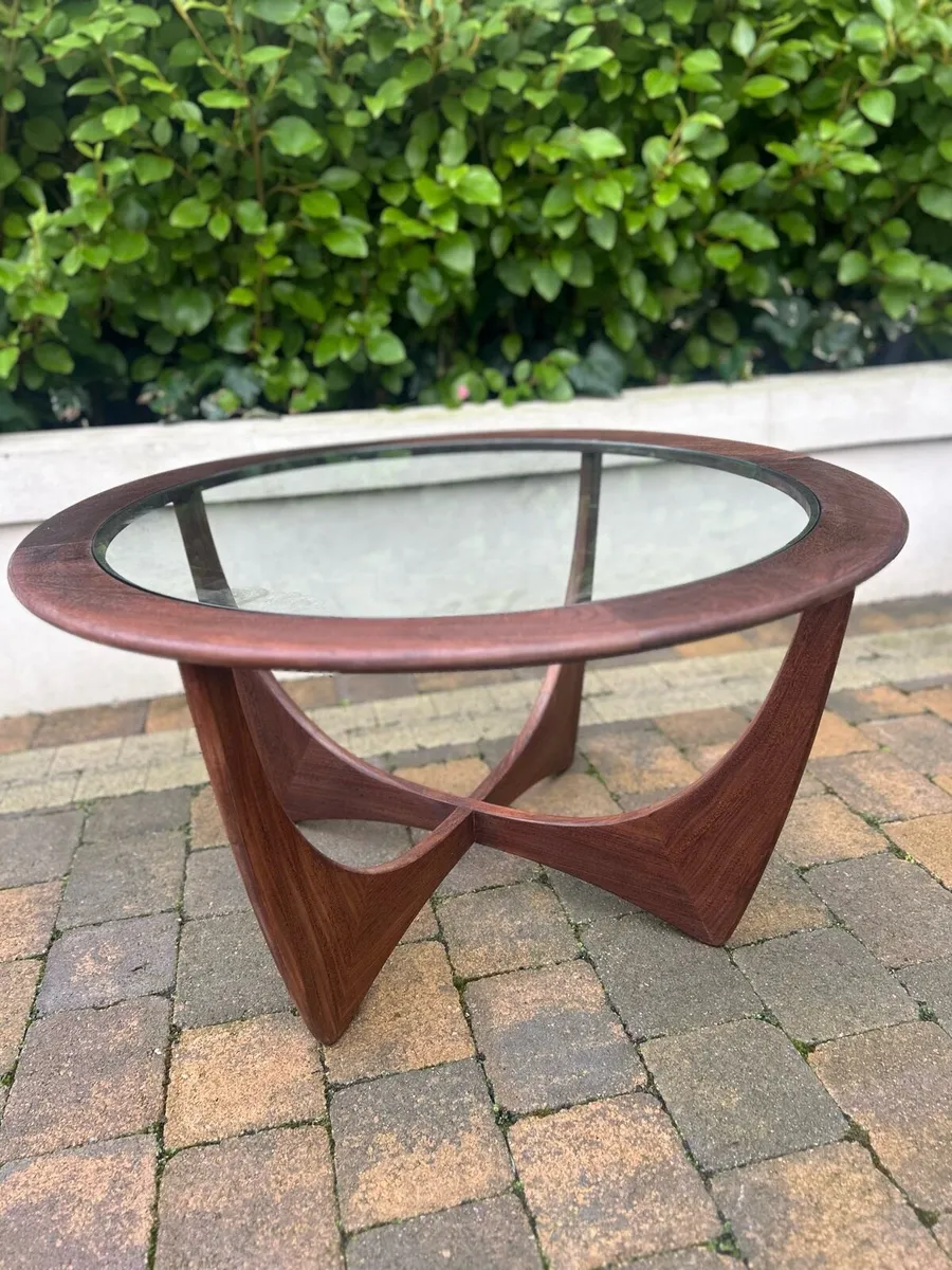 G plan mid century Astro coffee table - Image 4