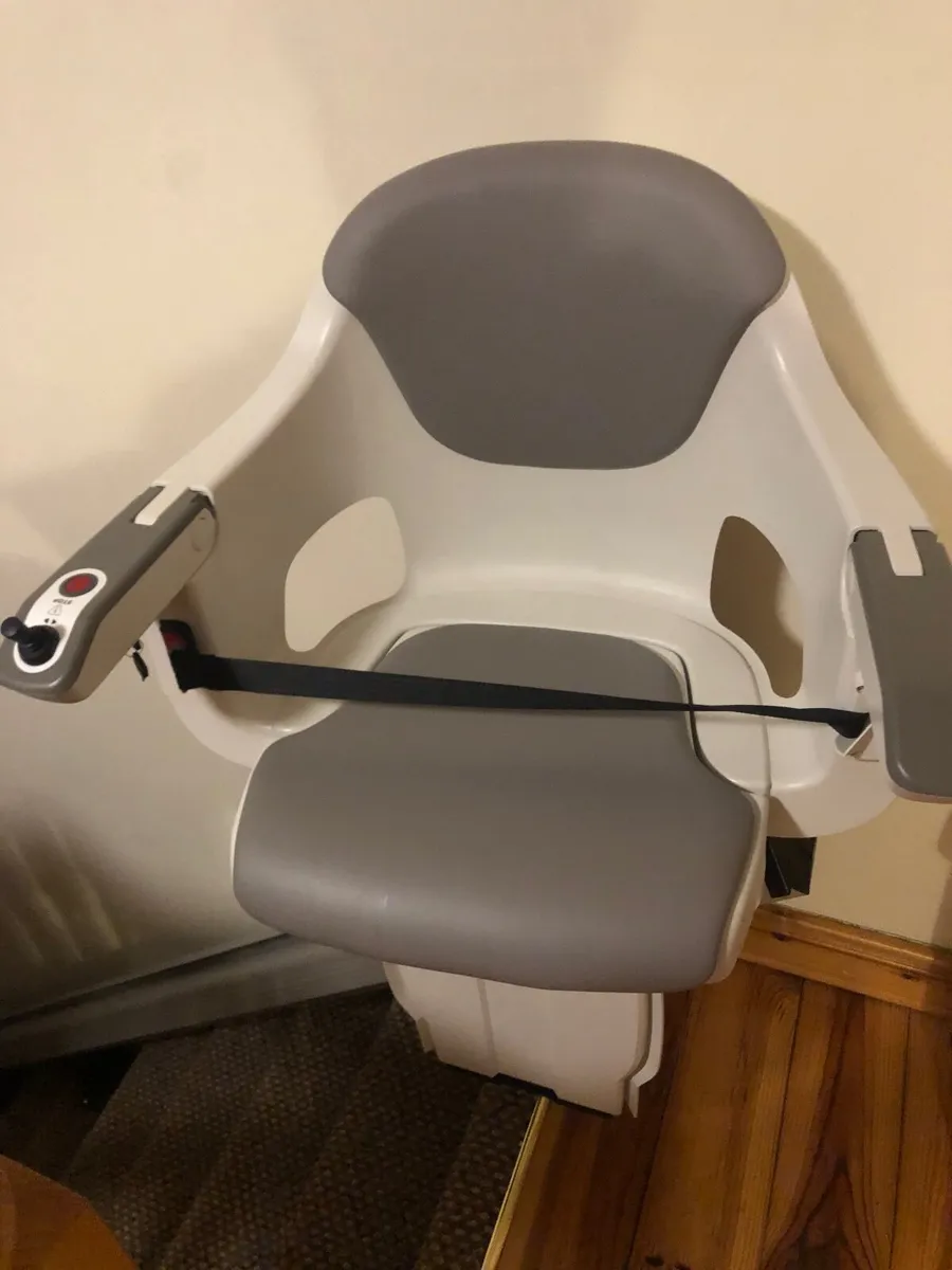 Stair lift - Image 1
