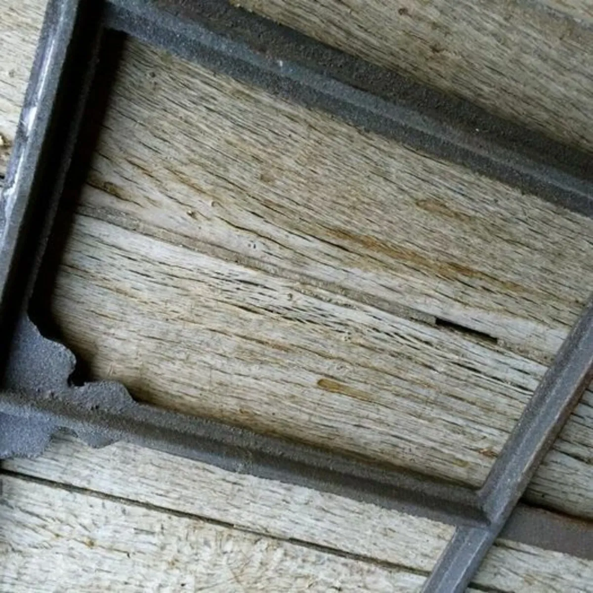 Cast Iron Farmhouse Garden Window Antique-Style St - Image 3